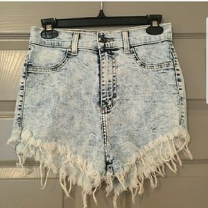 Lightwash cutoff short REPOSH